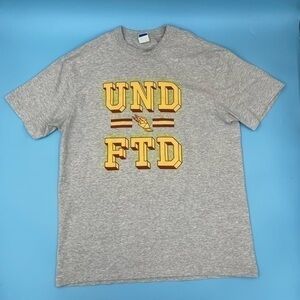 VTG UNDEFEATED Front/Graphic Tee